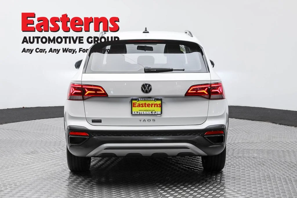 Used 2022 White Volkswagen 1.5T S image 6