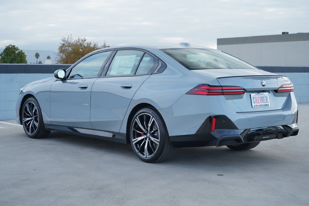 New 2027 Brooklyn Grey Metallic BMW 530i image 9