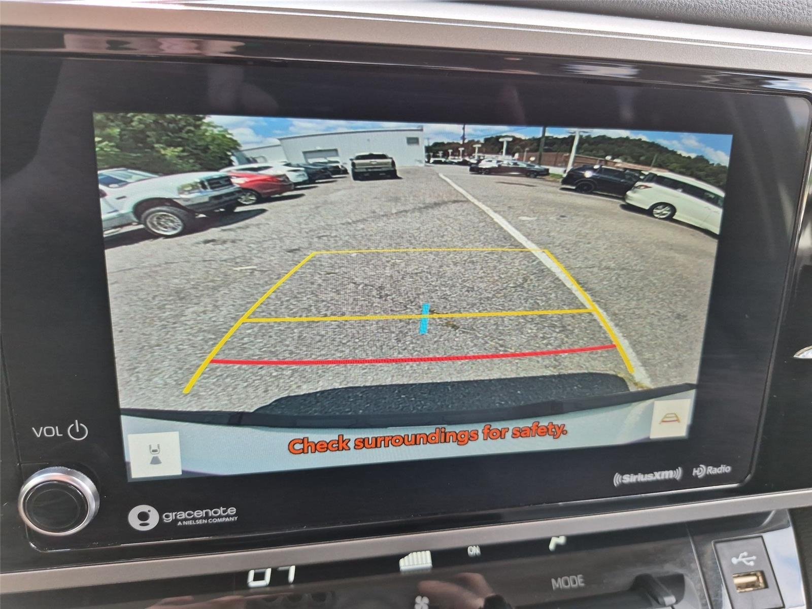 Used 2023 Ice Cap Toyota SR5 image 26