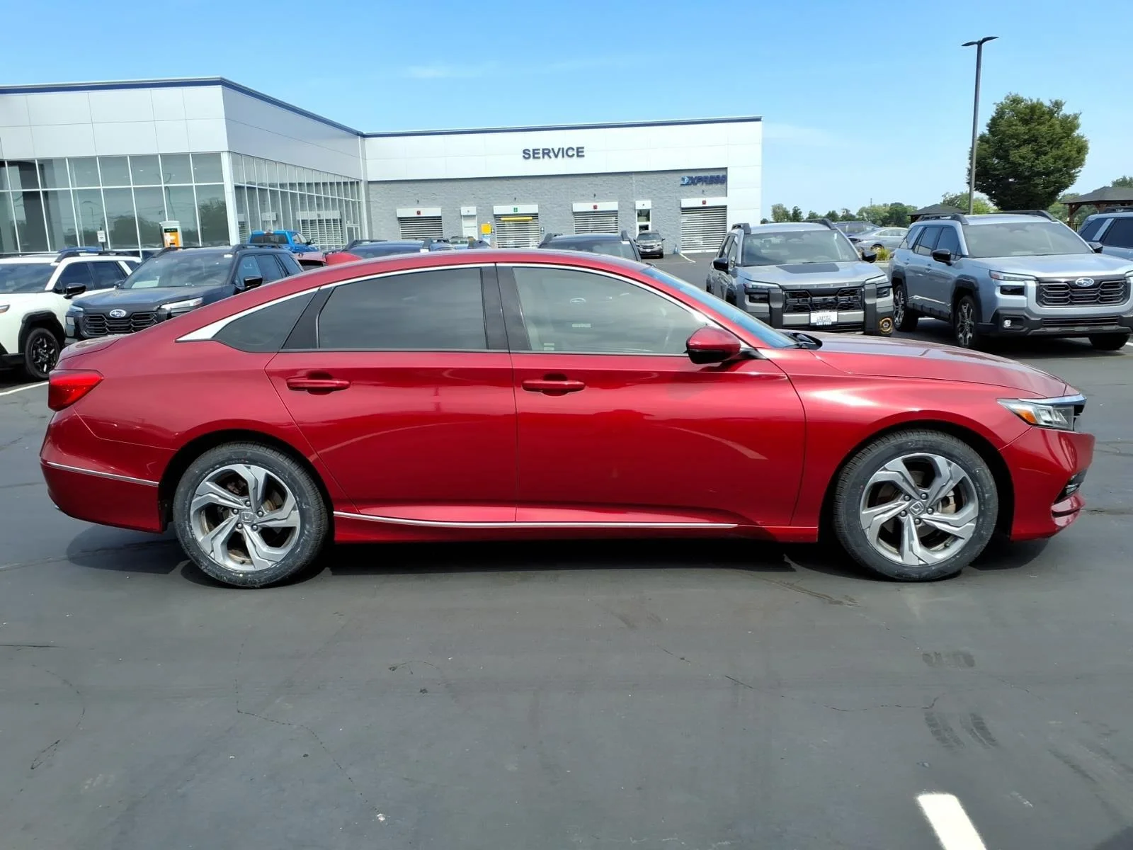 Used 2019 Radiant Red Metallic Honda EX-L image 28