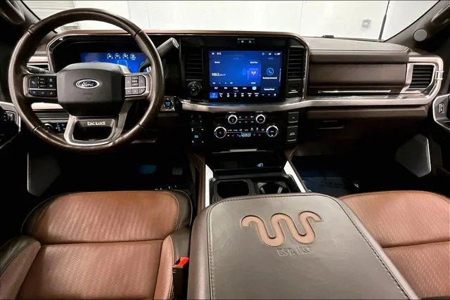 Used 2025 Ruby Red Metallic Tinted Clearcoat Ford King Ranch image 19