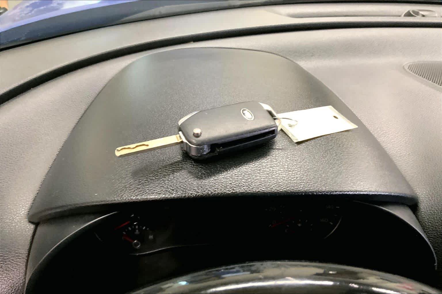 Used 2020 Neptune Blue Kia GT-Line image 12