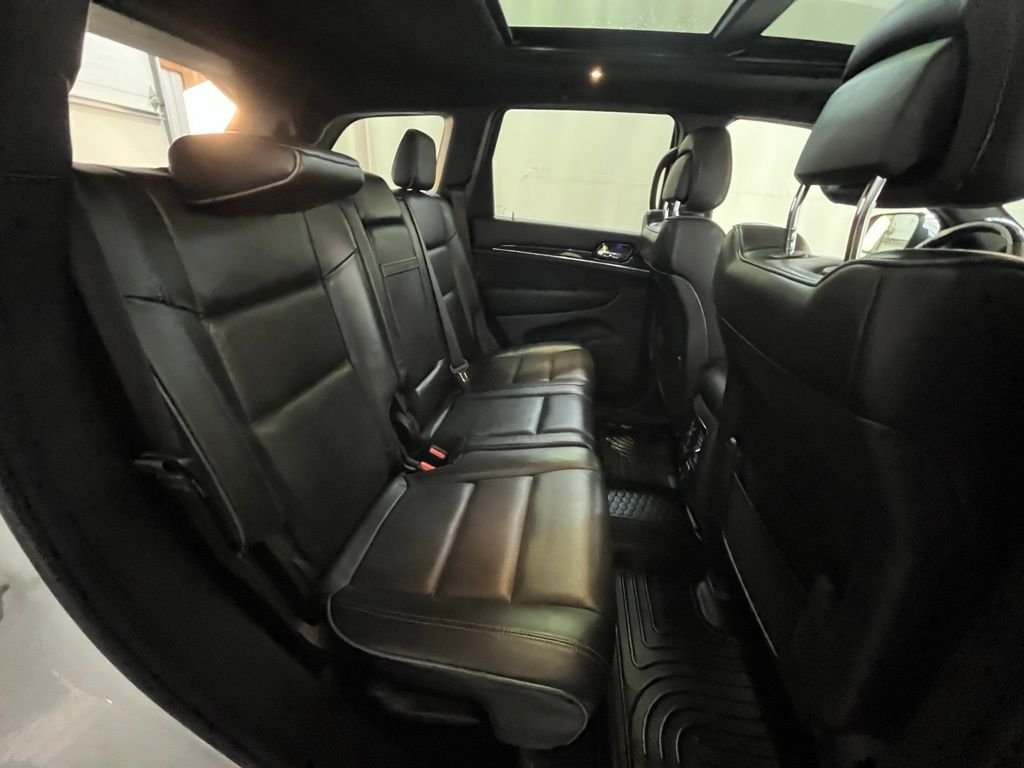2019 Jeep Grand Cherokee Overland - Photo 26