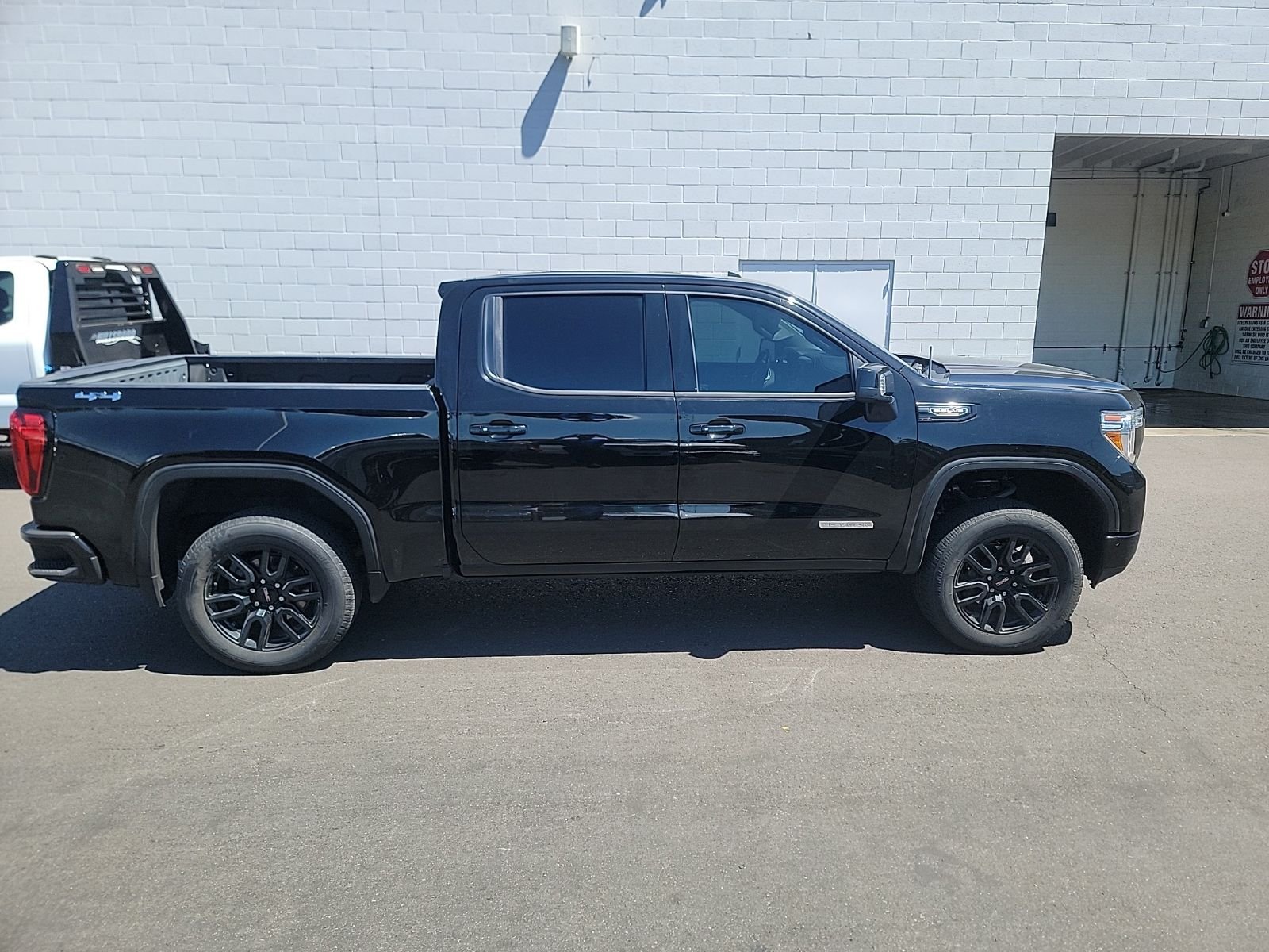 Used 2020 Black GMC Elevation image 1