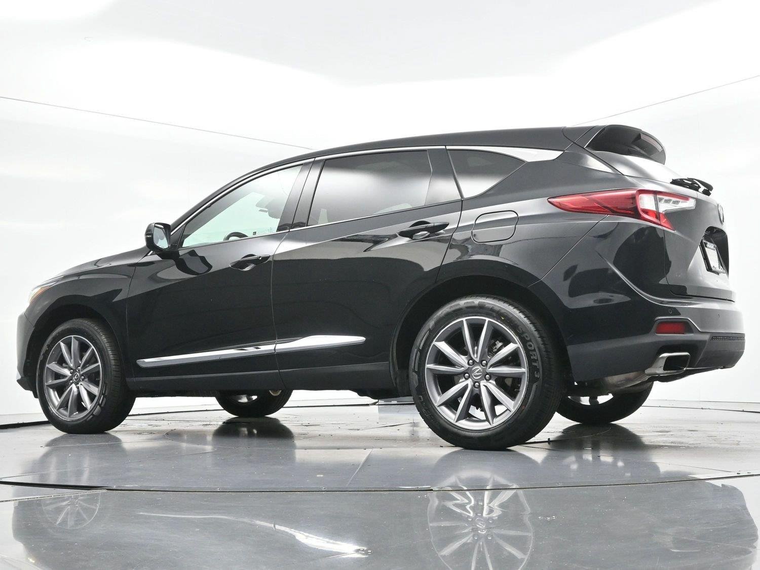 Used 2023 Majestic Black Pearl Acura SH-AWD w/Tech image 46