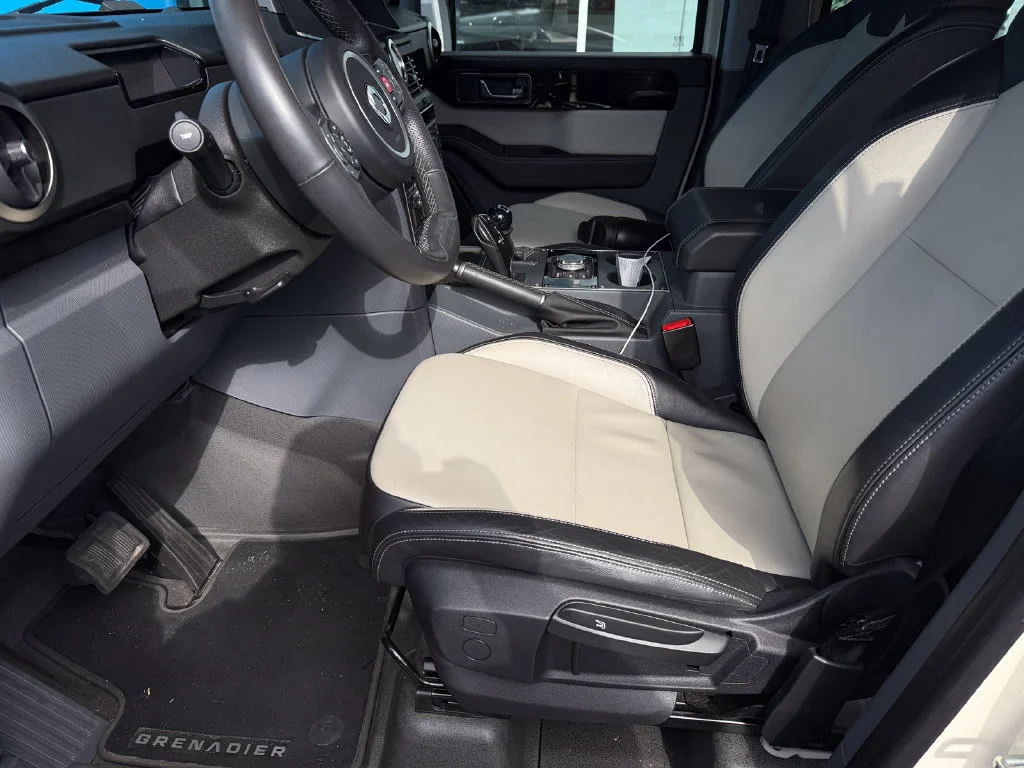 Used 2024  INEOS NA image 6