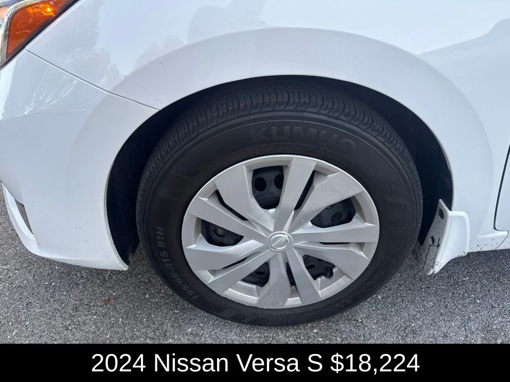 Used 2024 White Nissan 1.6 S image 9