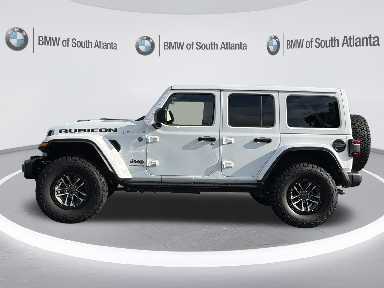 Used 2024 Bright White Clearcoat Jeep Rubicon 392 image 22