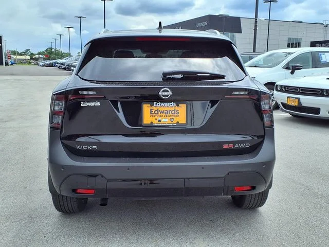Used 2025 Black Nissan SR image 5