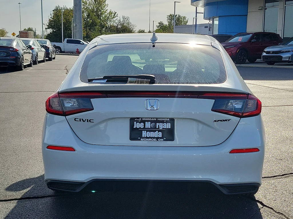2026 Honda Civic Hatchback Sport, photo 8 of 12