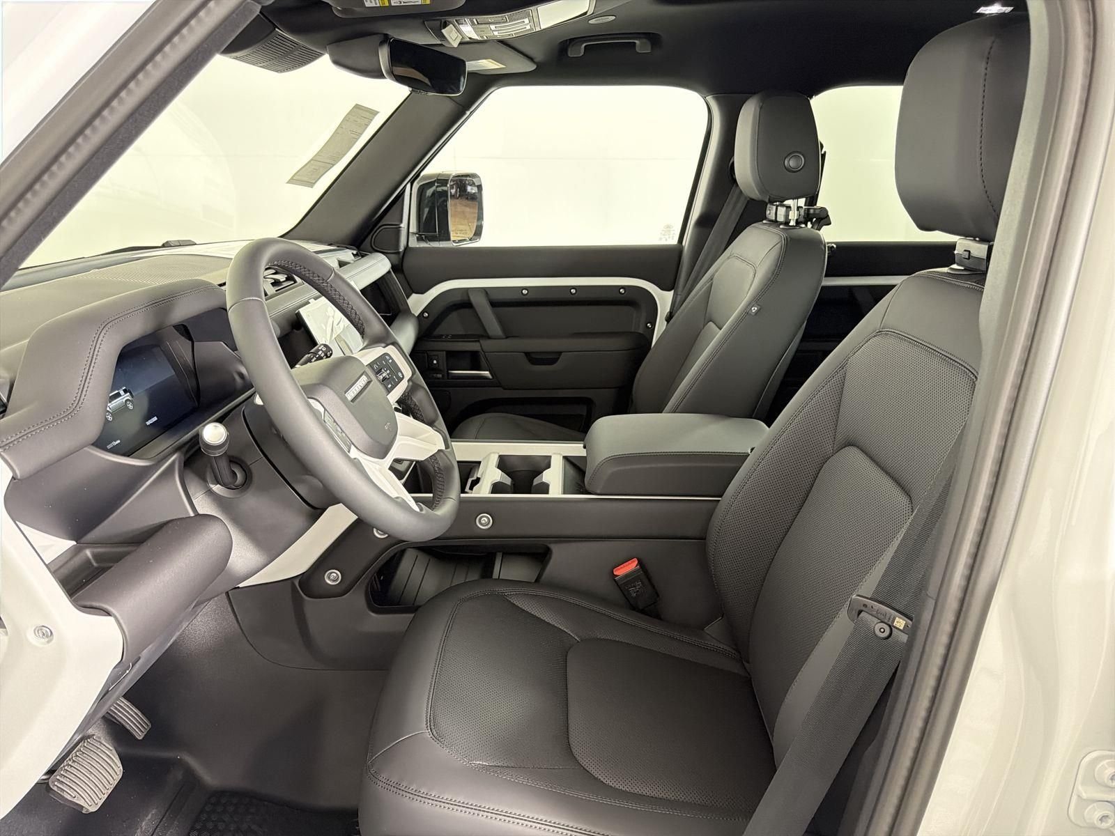 2026 Land Rover Defender X-Dynamic SE - Photo 23