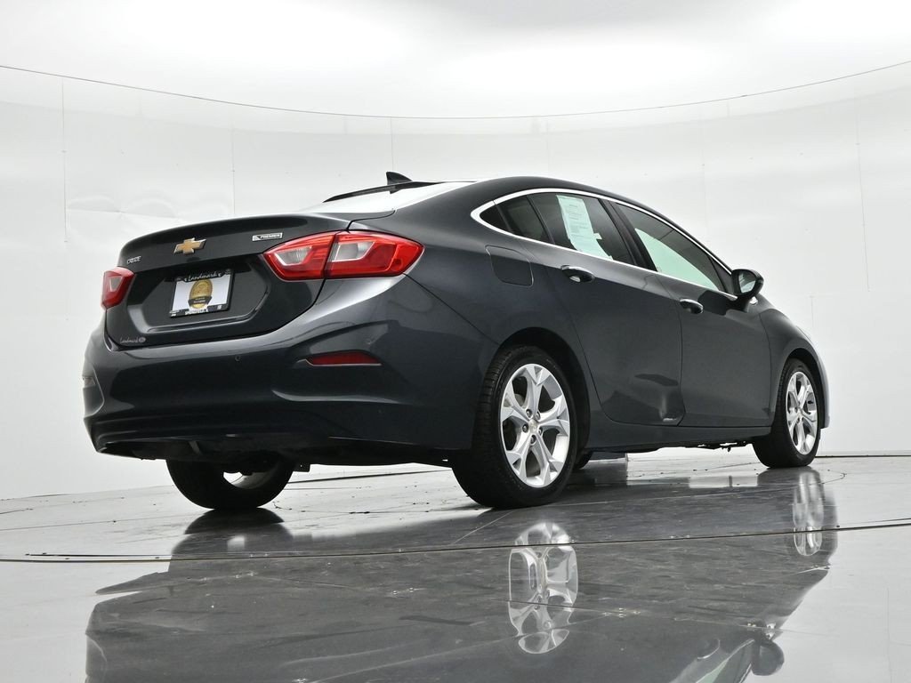 Used 2018 Graphite Metallic Chevrolet 4dr Sdn 1.4L Premier w/1SF image 21