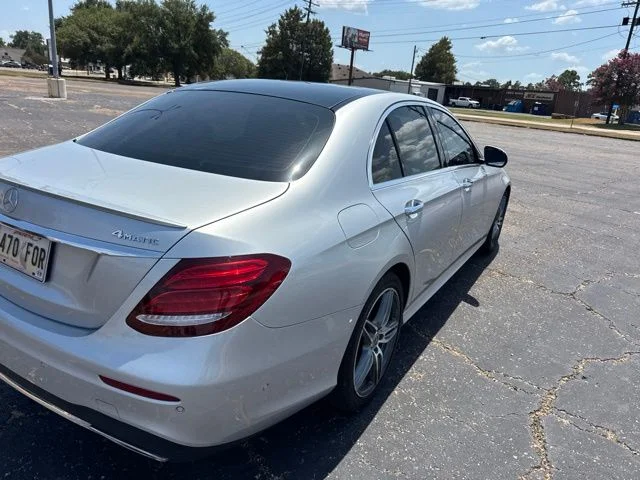 Used 2018 Silver Mercedes-Benz E 300 image 3