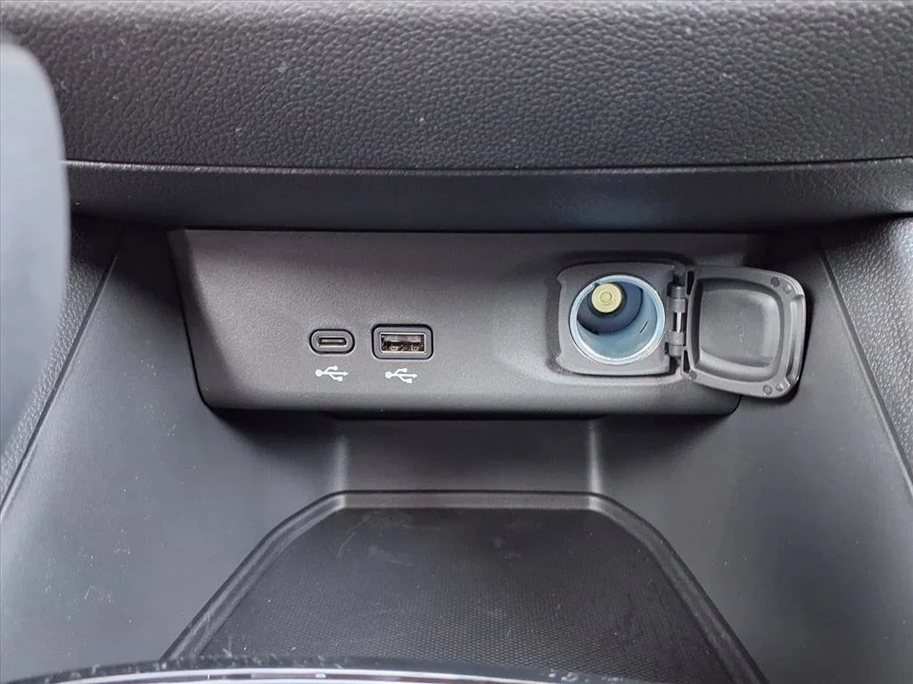 2026 Buick Envista Sport Touring - Photo 6