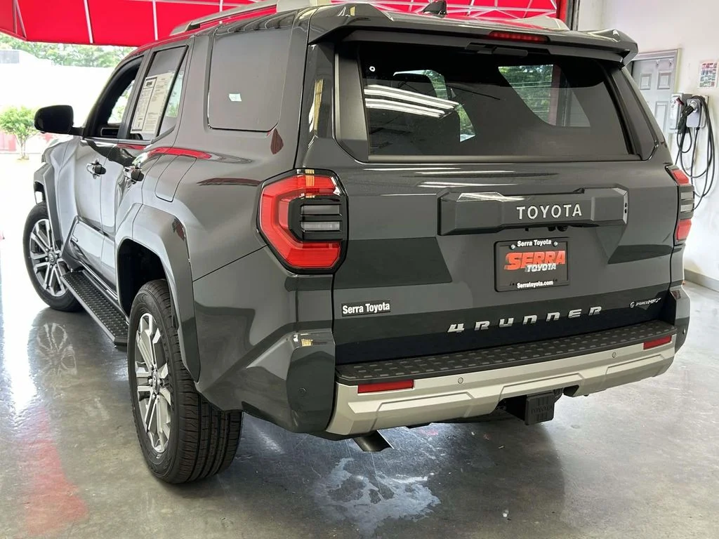 Certified Used 2026  Toyota Limited image 5