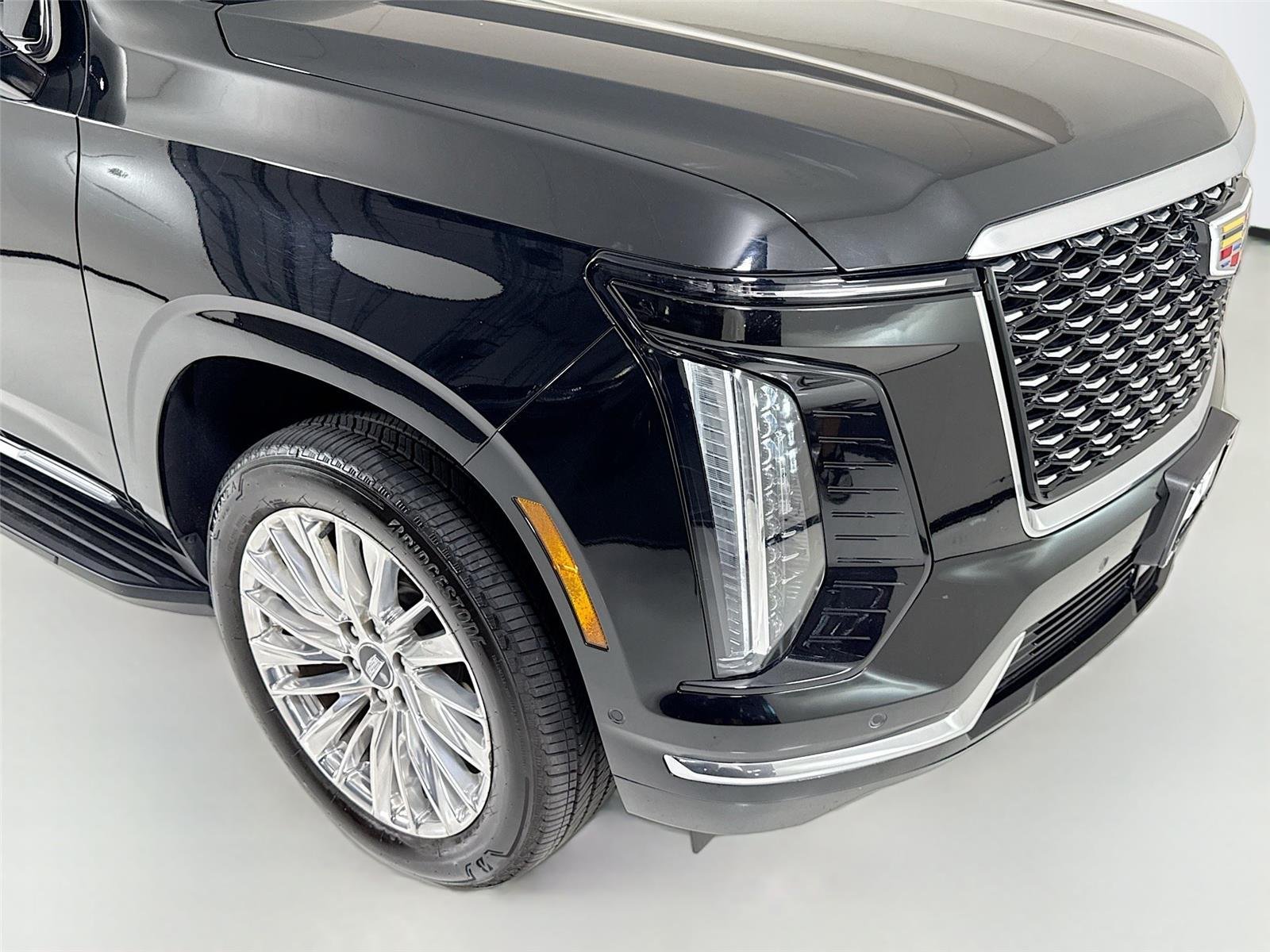 Used 2025 Black Raven Cadillac 4WD Premium Luxury image 34