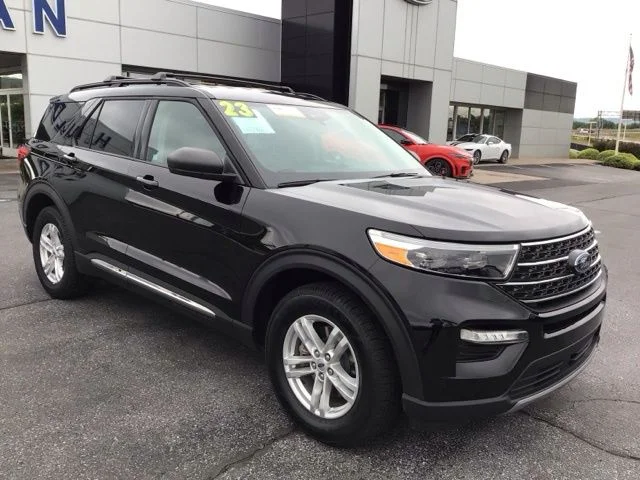 Certified Used 2023 Agate Black Metallic Ford XLT image 1