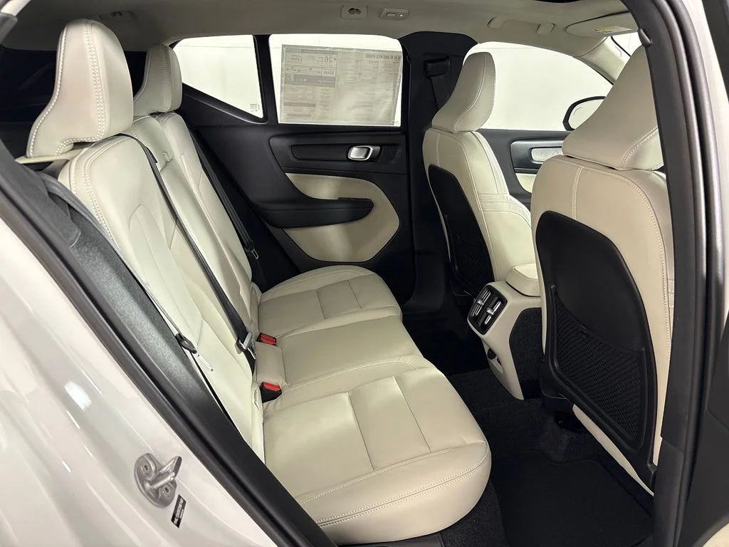 New 2026 Crystal White Volvo Plus image 40