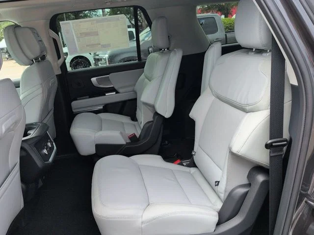 New 2027 Dark Matter Gray Metallic Ford MAX Platinum image 14
