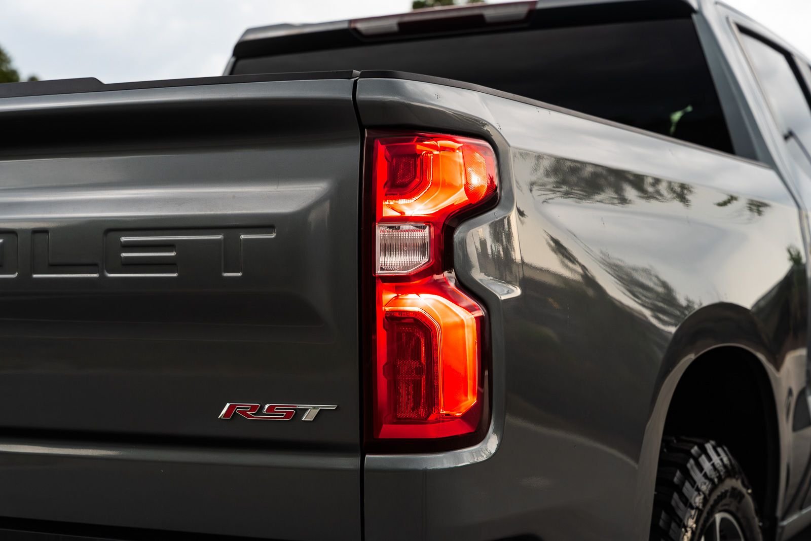 Used 2021 Gray Chevrolet RST image 14