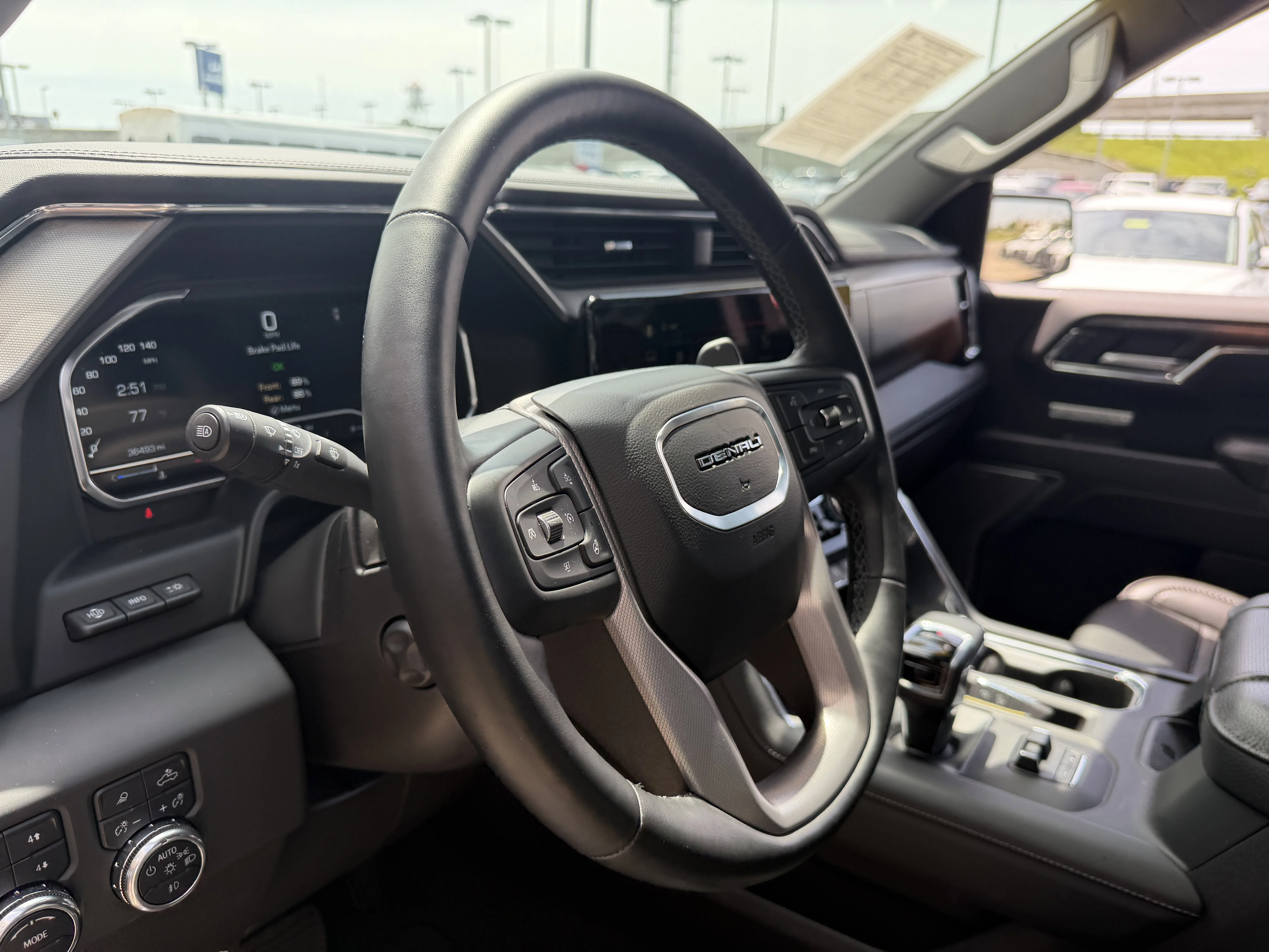 Used 2024 Onyx Black GMC Denali image 35