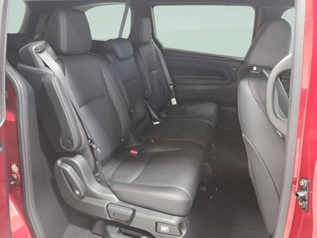 2025 Honda Odyssey Sport L - Photo 15