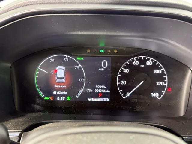 Used 2025 Silver Honda Sport-L image 21