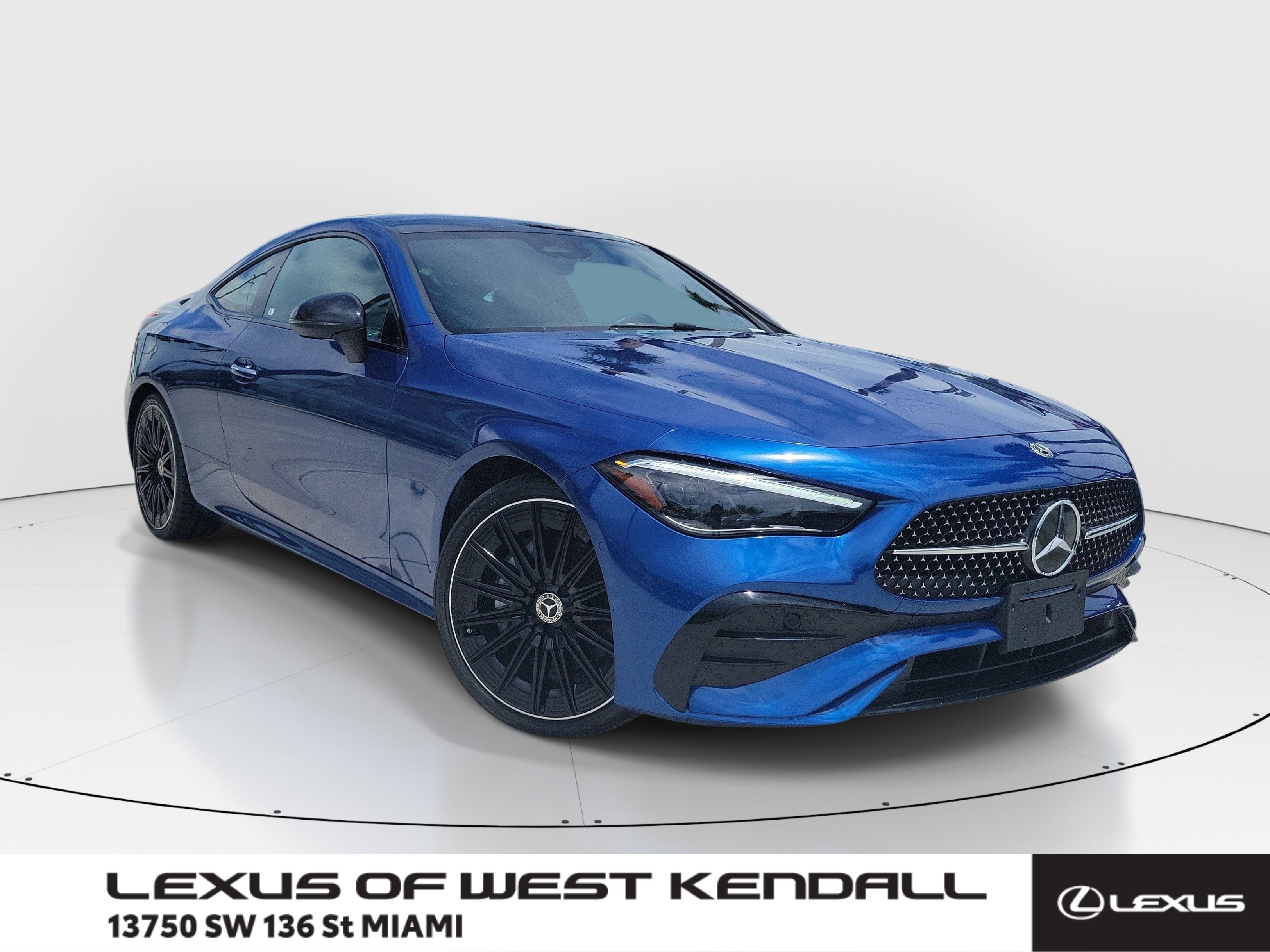 Used 2025 Starling Blue Metallic Mercedes-Benz CLE 300 image 1