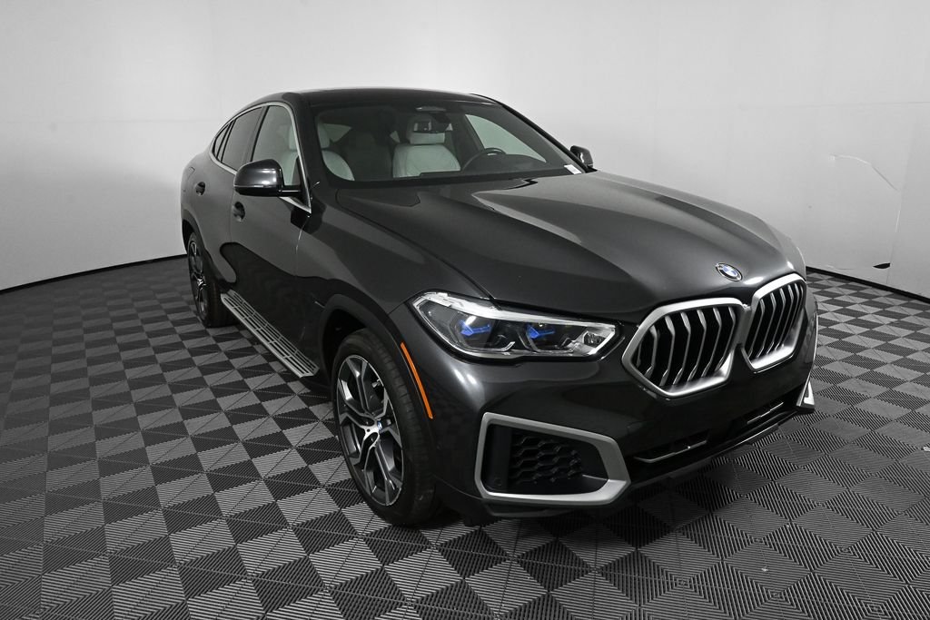 Used 2023 Gray BMW xDrive40i image 23