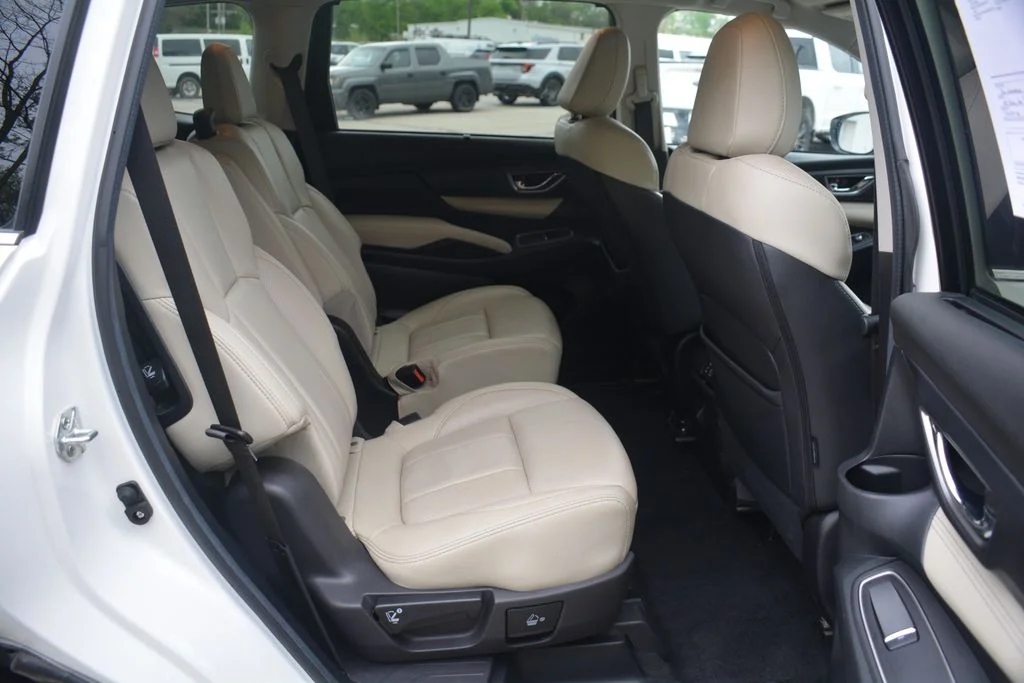 Used 2024 White Subaru Limited image 19