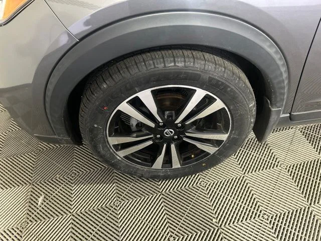 Used 2020 Gun Metallic Nissan SV image 37