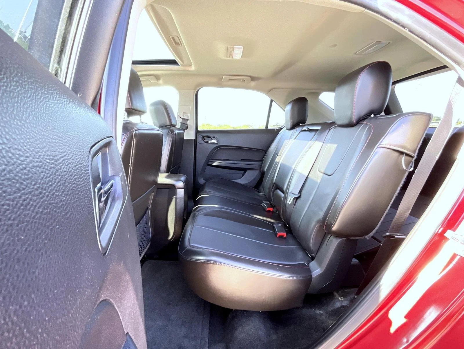 Used 2015 Red Chevrolet LT image 19