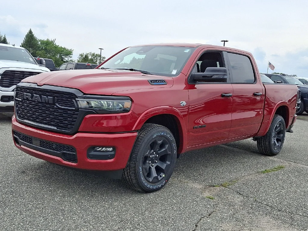 New 2026 Molten Red Pearl-Coat Exterior Paint RAM Big Horn image 4