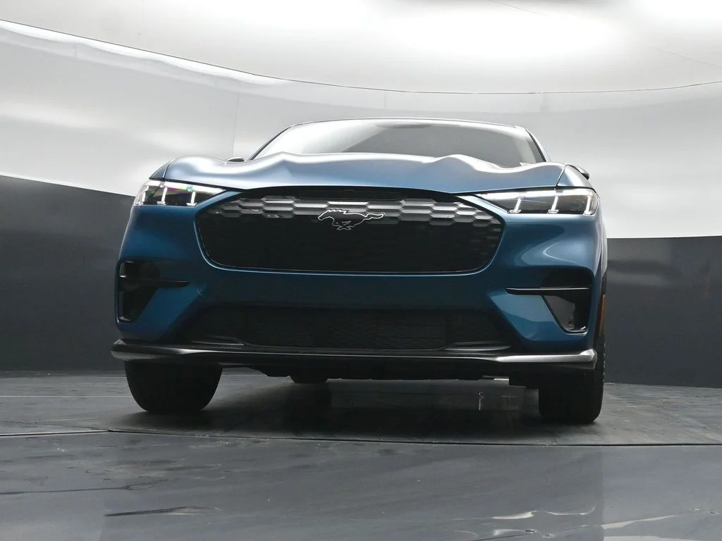 New 2026 Adriatic Blue Metallic Ford Premium image 42