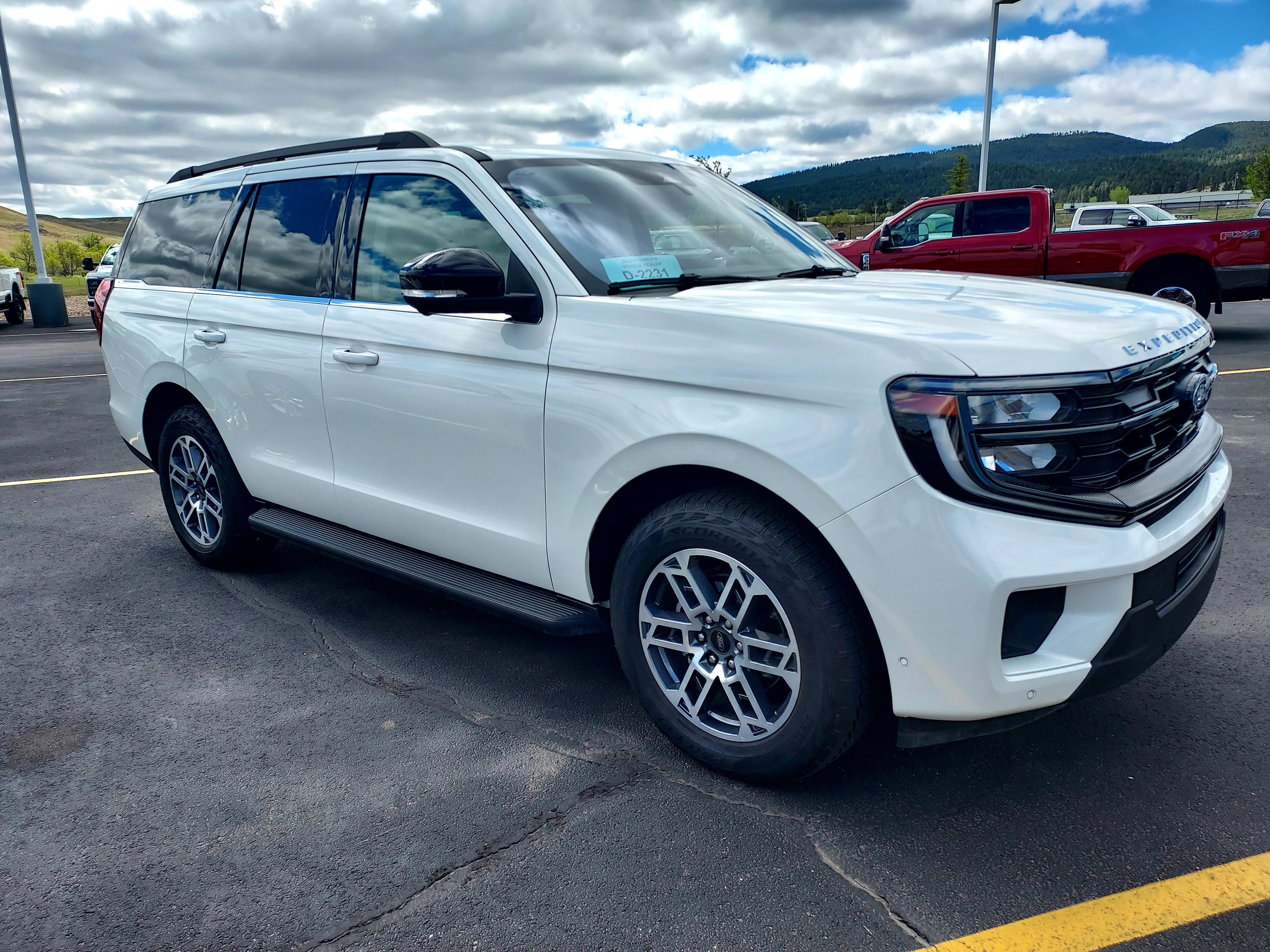 Used 2025 White Ford Active image 11