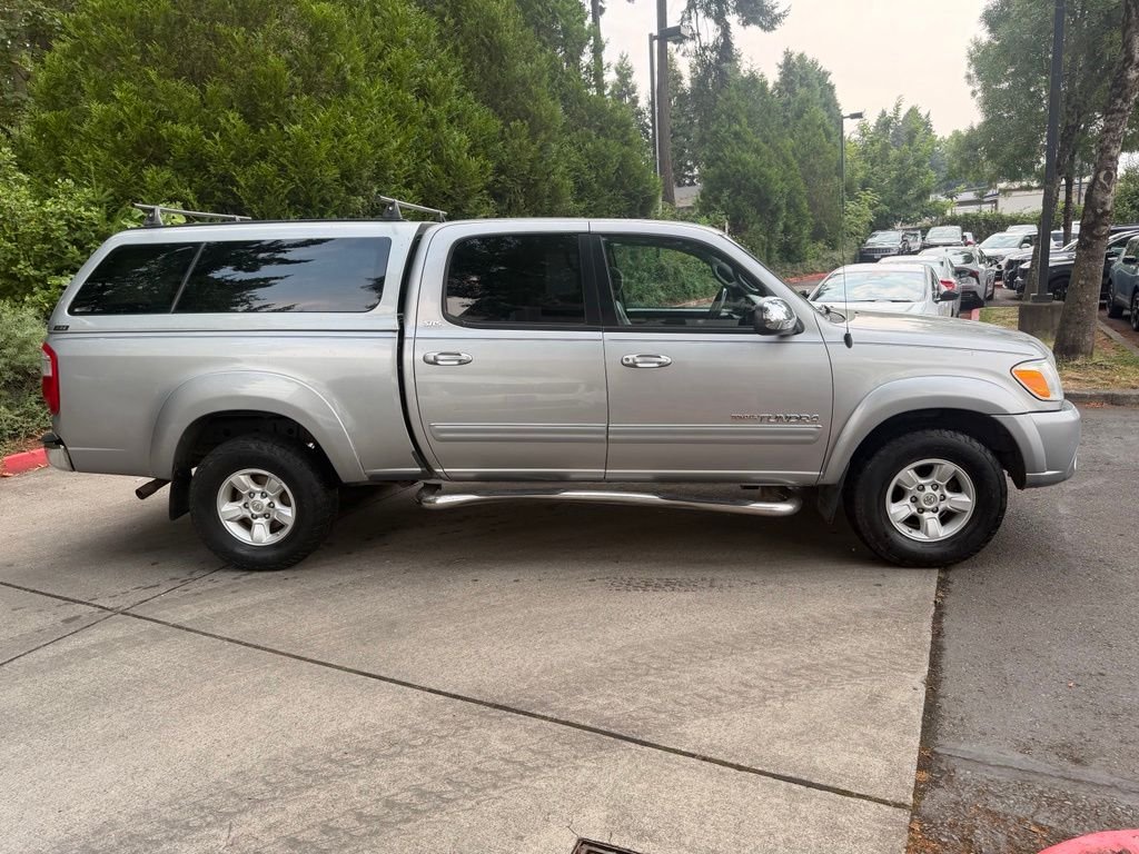 Used 2006  Toyota  image 2