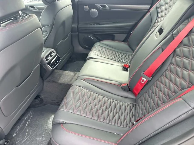 2025 GENESIS G80 Sport Prestige - Photo 10