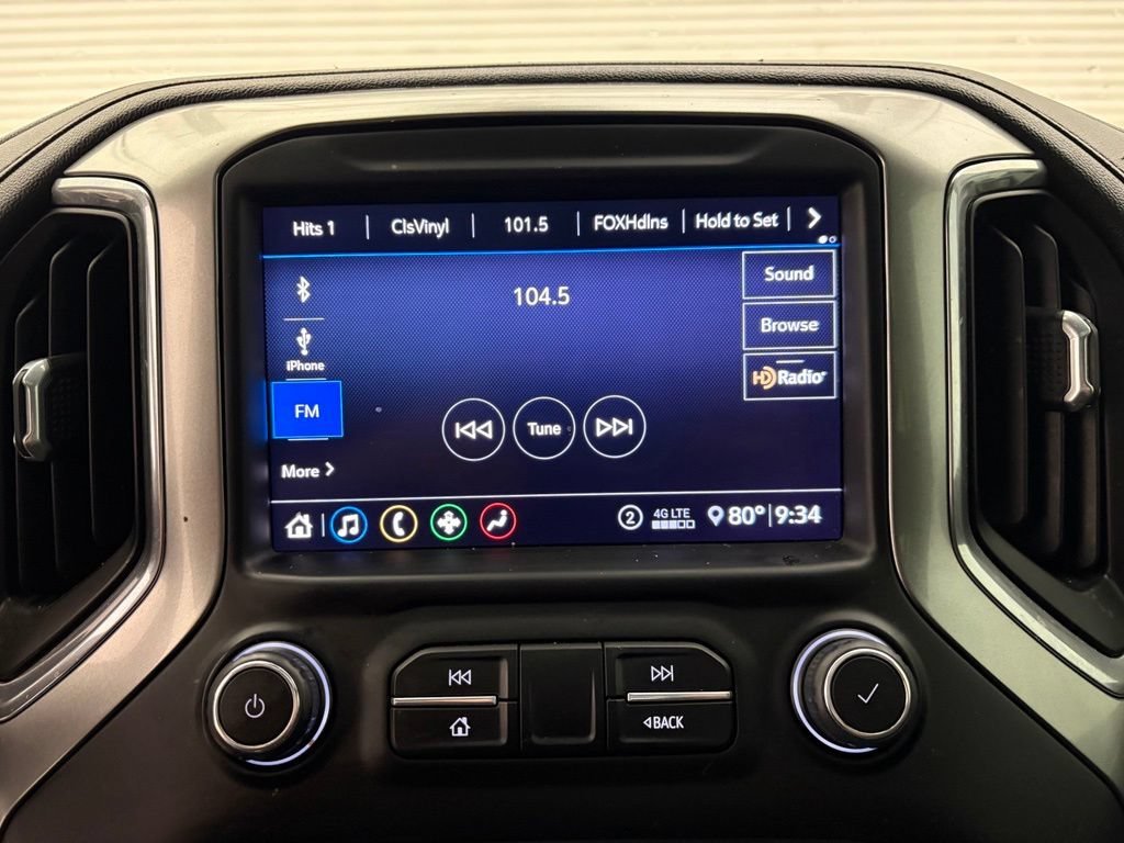 Used 2020 CAJUN RED TINTCOAT Chevrolet RST image 8