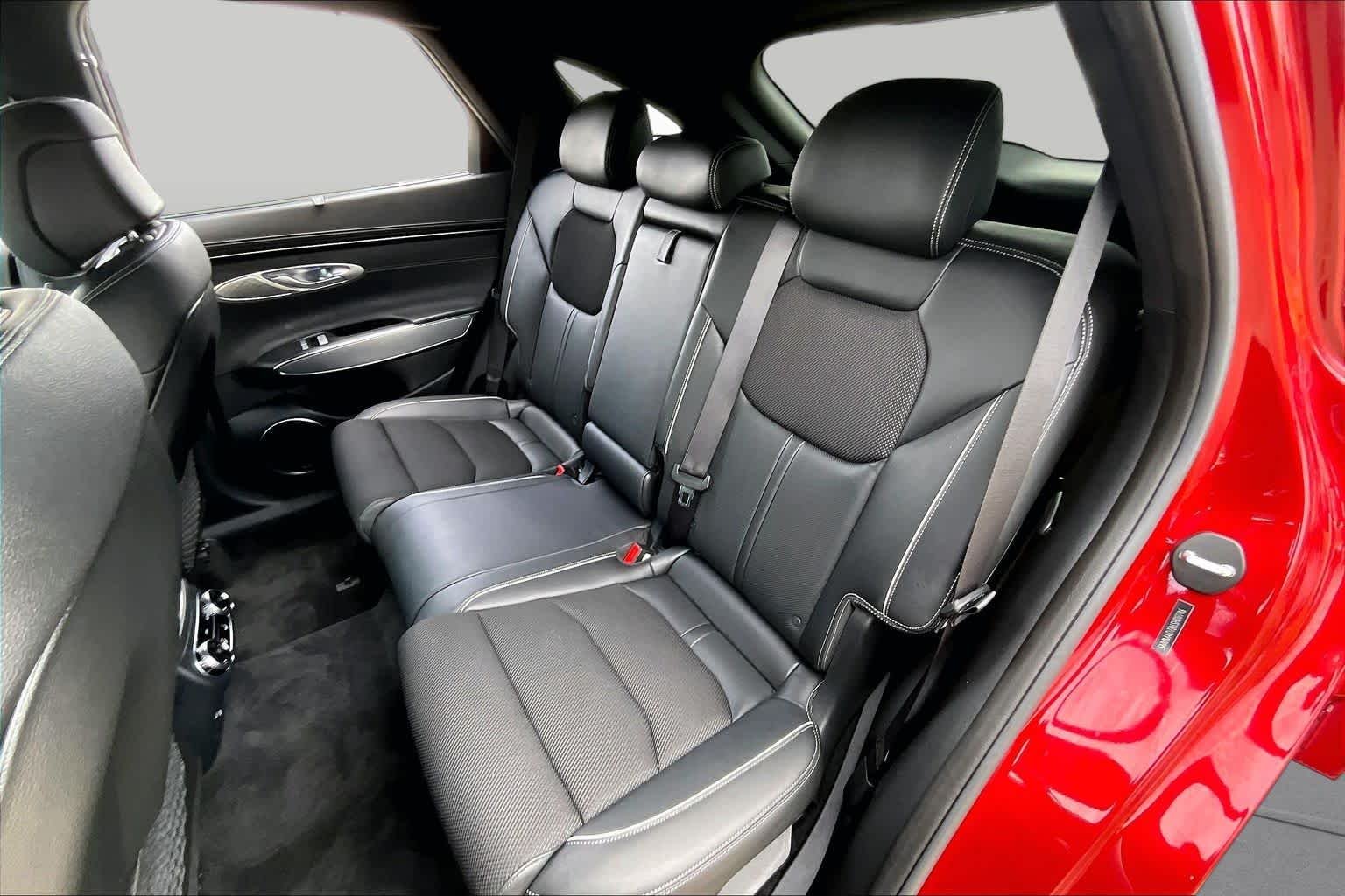 Used 2025 Mauna Red Genesis 2.5T image 19