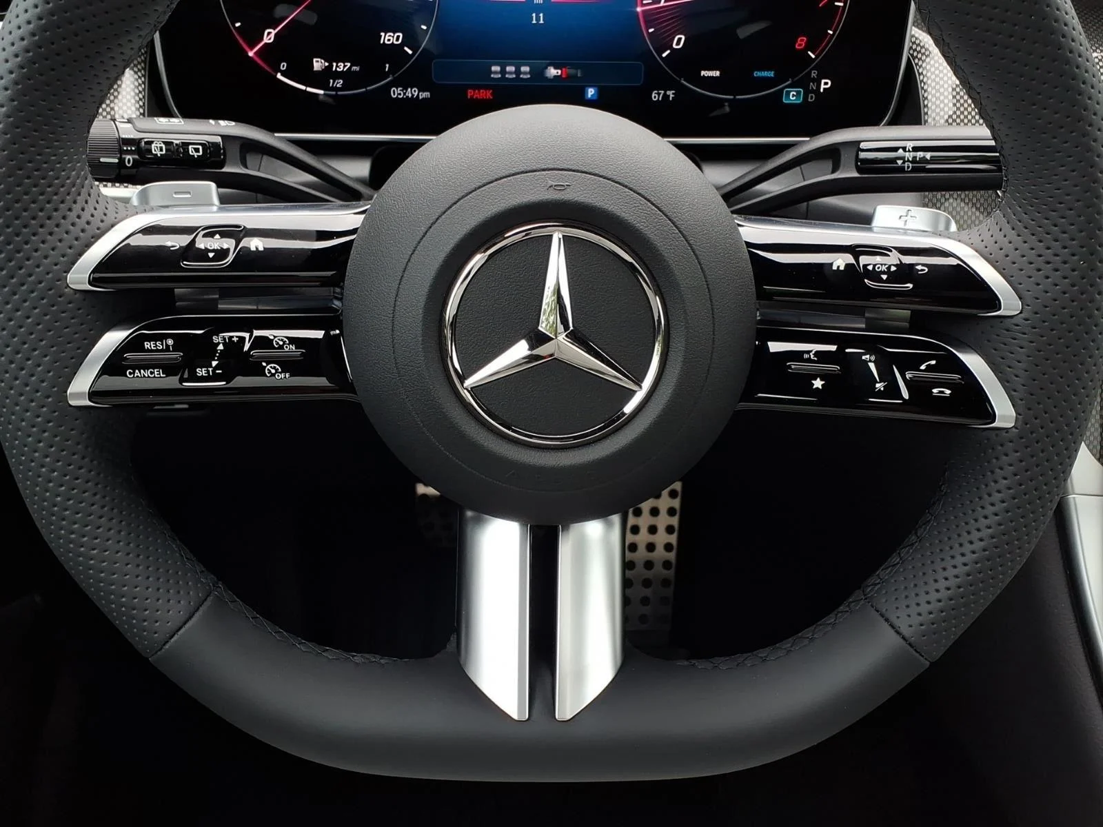 New 2026 GRAY Mercedes-Benz GLC 300 image 24
