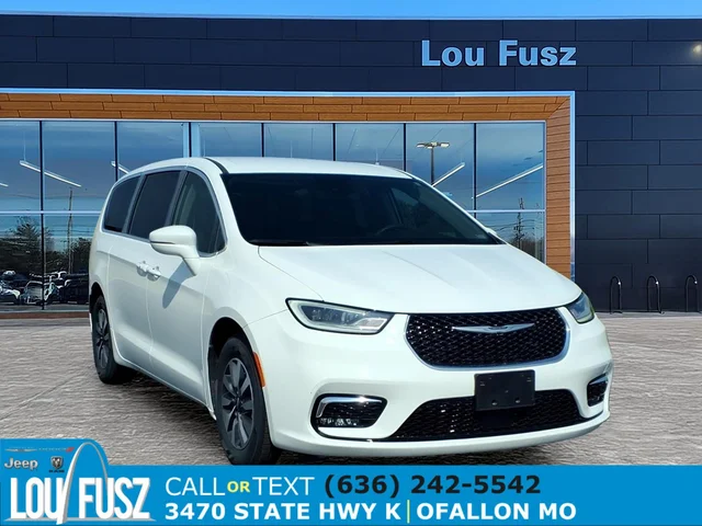 2022 Chrysler Pacifica Hybrid Touring L