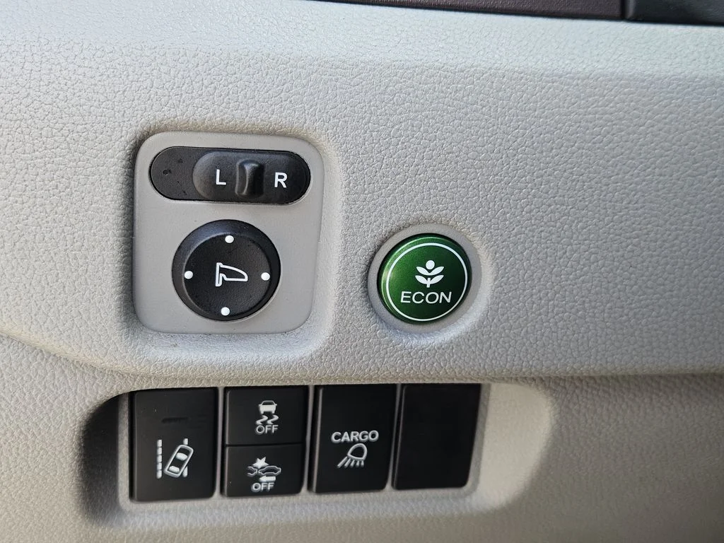 Used 2023  Honda RTL image 22