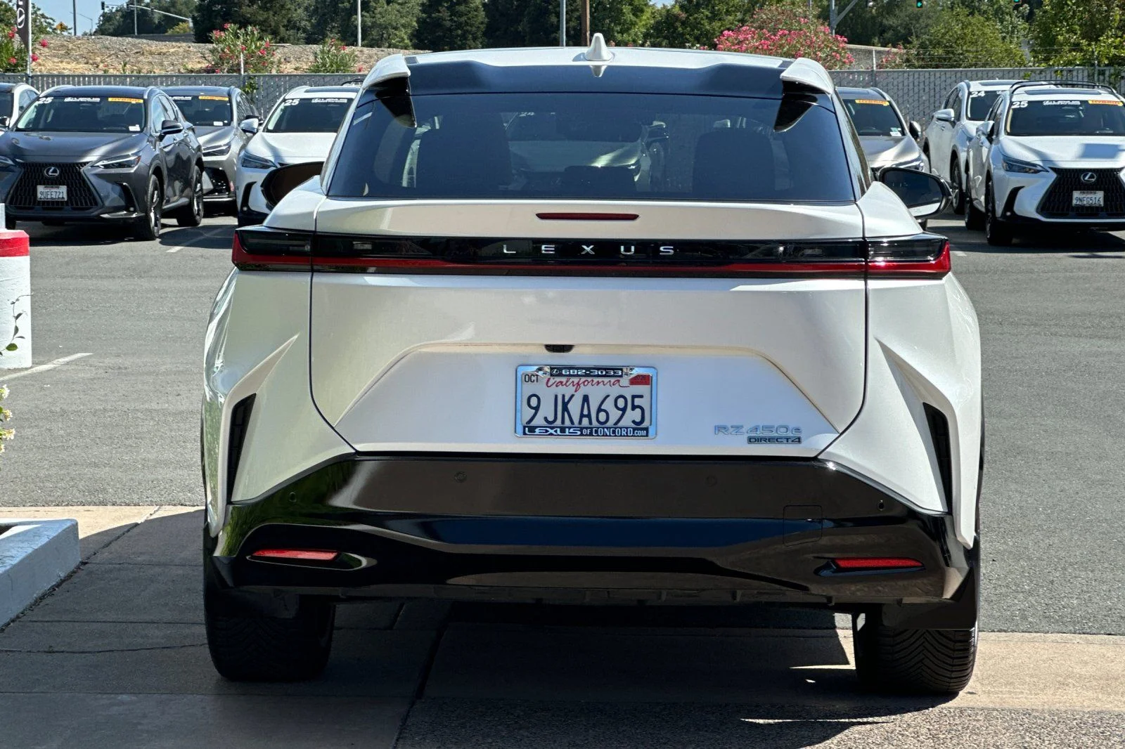 Certified Used 2023 EMINENT WHITE PEARL Lexus 450e Luxury image 5