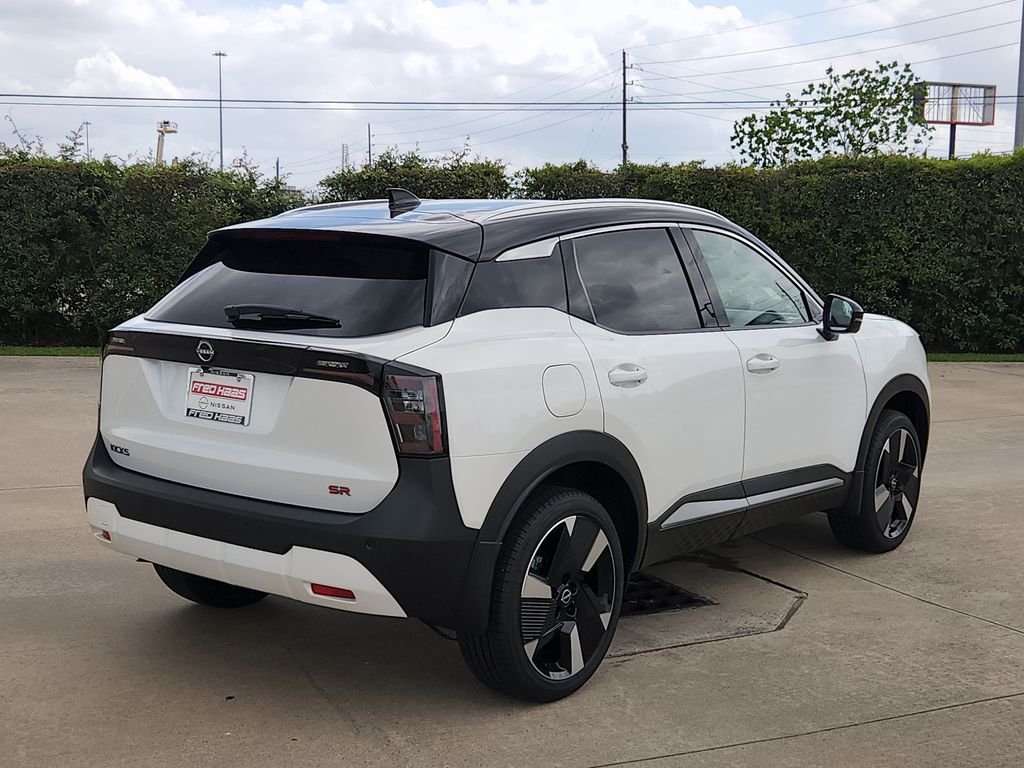New 2026 Aspen White TriCoat / Super Black Two-tone Nissan SR image 6