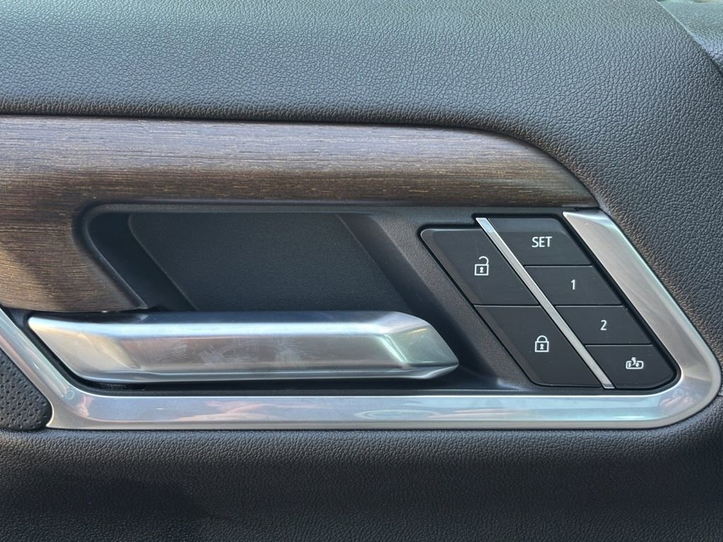 New 2026 Sterling Gray Metallic Chevrolet High Country image 33