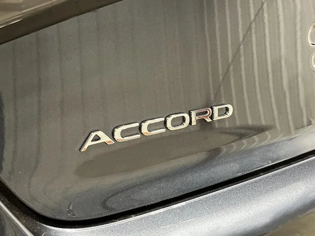 New 2026 Meteorite Gray Metallic Honda SE image 6