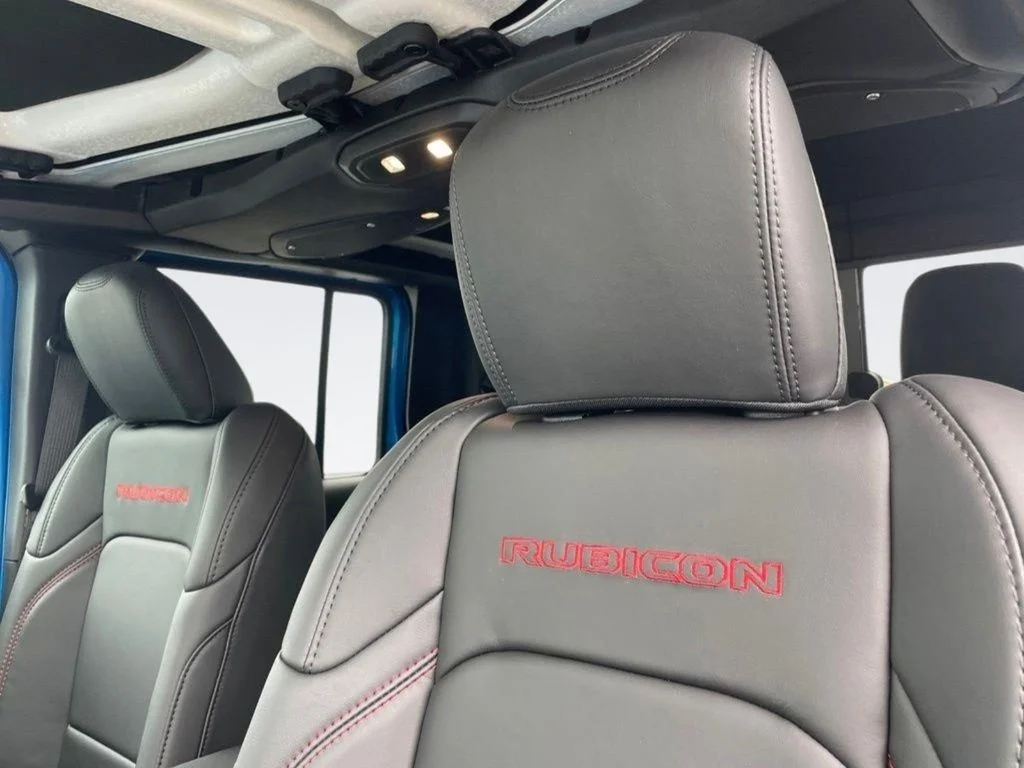 New 2026 Hydro Blue Pearl-Coat Exterior Paint Jeep Rubicon X image 18
