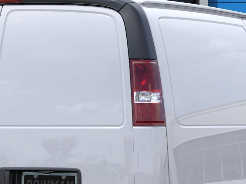 2025 Chevrolet Express Cargo Work Van - Photo 13
