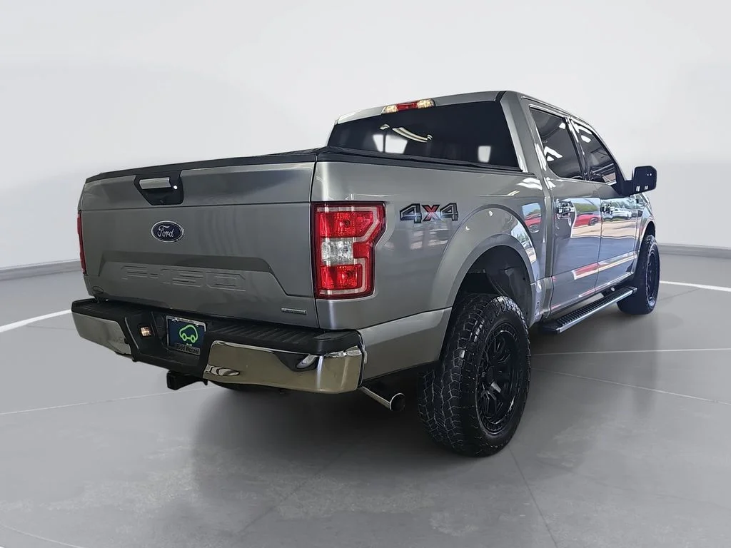Used 2020 Silver Ford XLT image 3