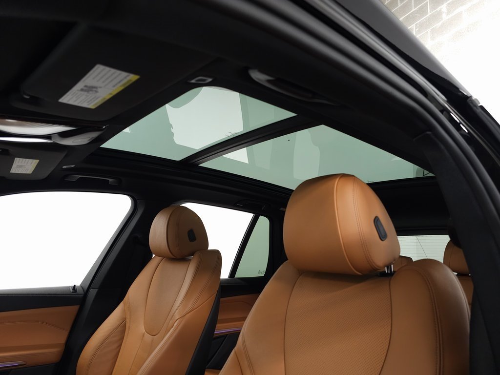 2022 BMW X5 - Image 18